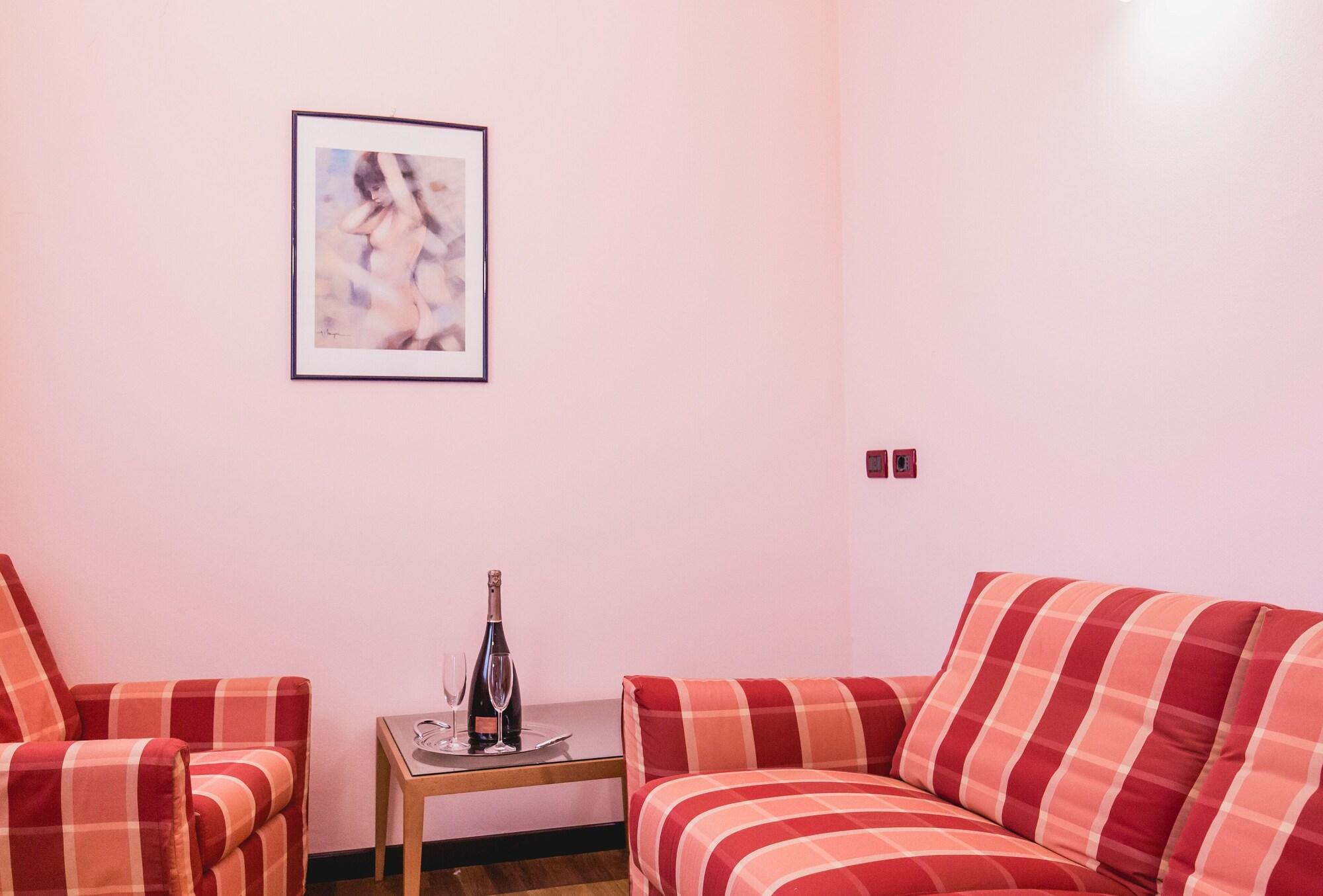 La Fonte Hotel 오메 외부 사진