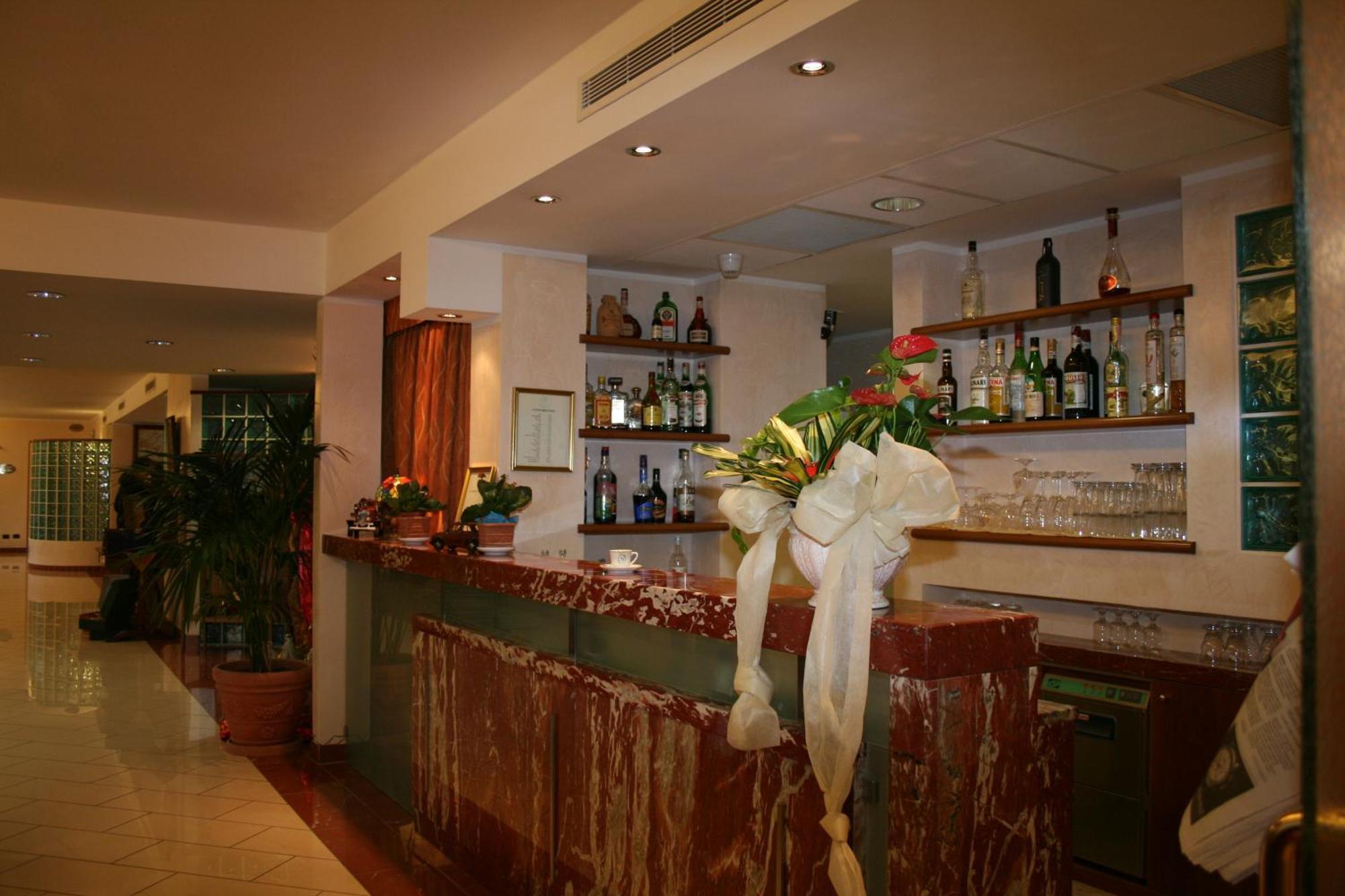 La Fonte Hotel 오메 외부 사진