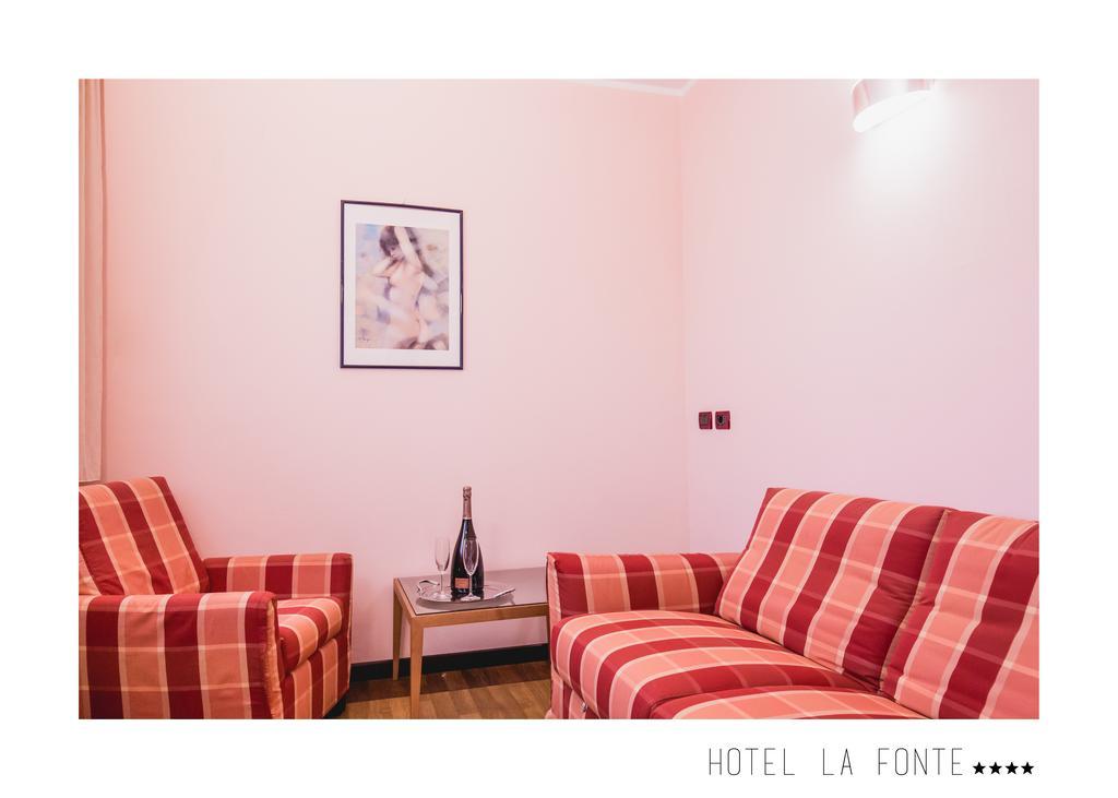 La Fonte Hotel 오메 외부 사진